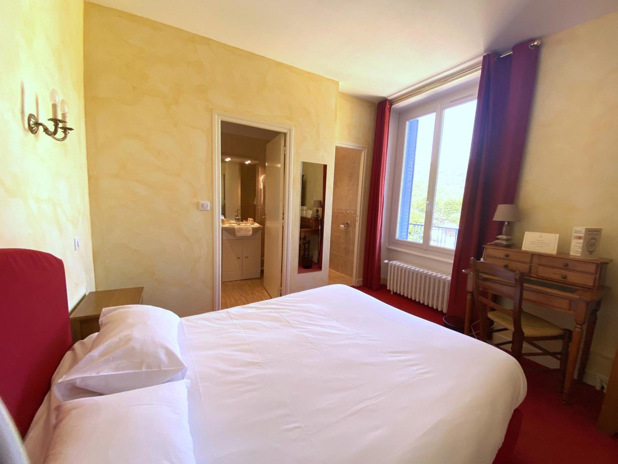 Hotel Beausejour Vic-sur-Cère Δωμάτιο φωτογραφία