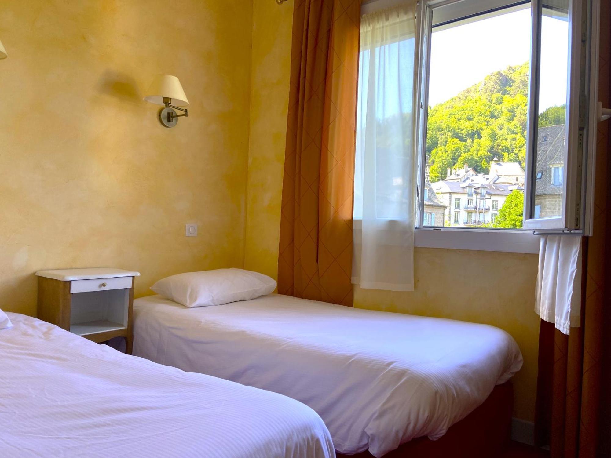 Hotel Beausejour Vic-sur-Cère Δωμάτιο φωτογραφία