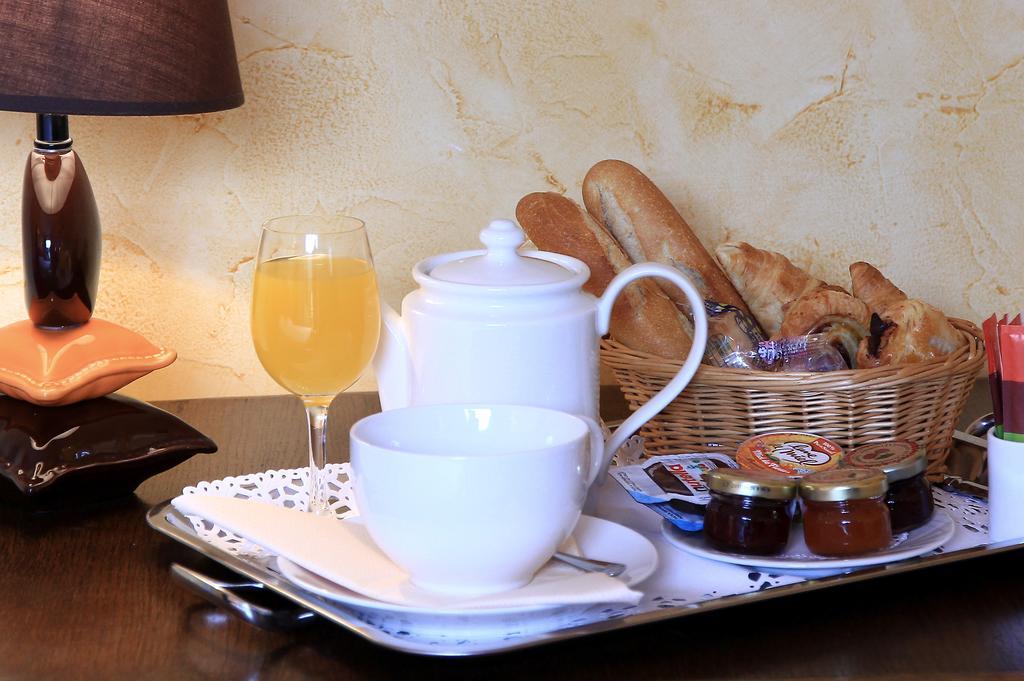 Hotel Beausejour Vic-sur-Cère Εξωτερικό φωτογραφία